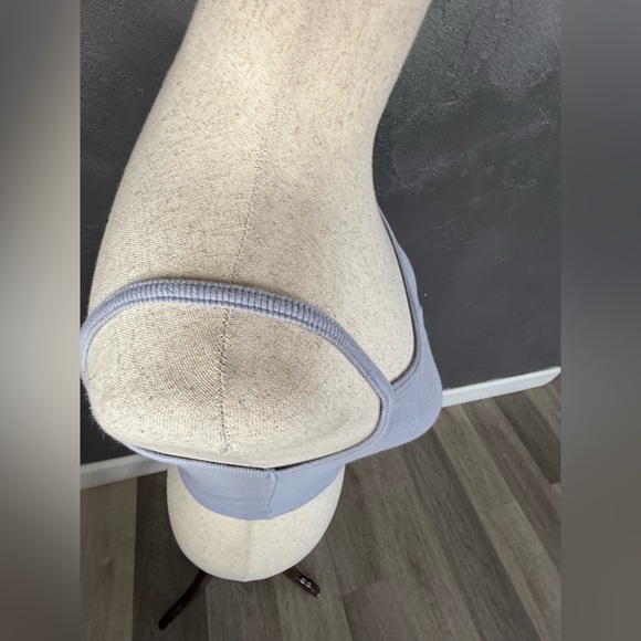 PacSun Gray Ribbed Tank Top - Picture 4 of 8